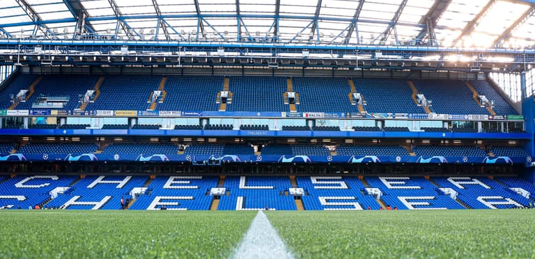 小鸟体育体育成为切尔西的官方博彩合作伙伴